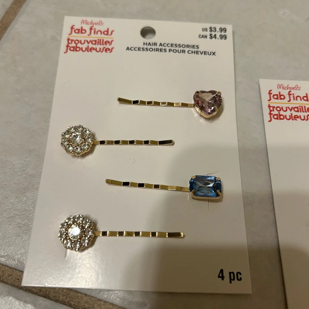 Band new hair clips